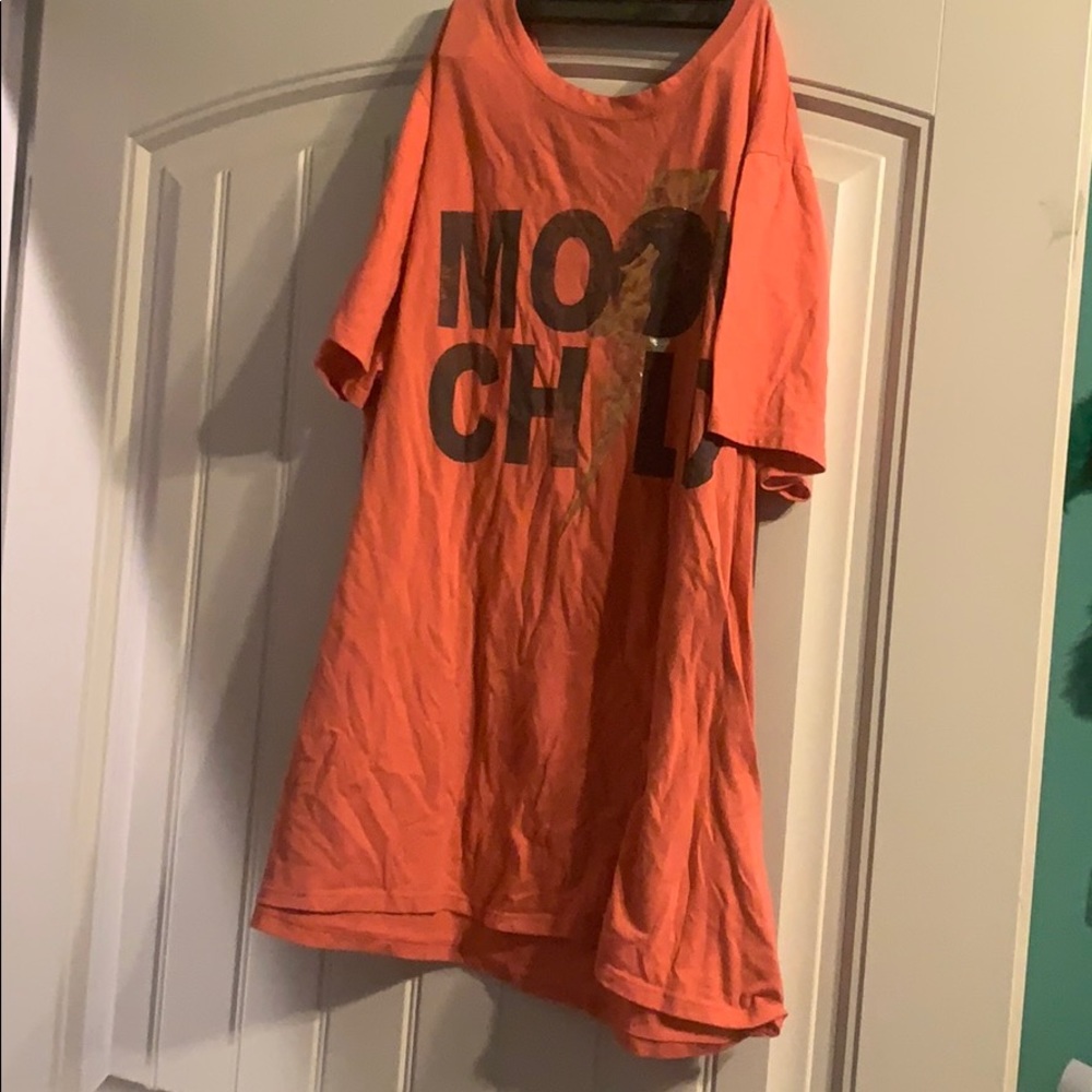 Tee shirt